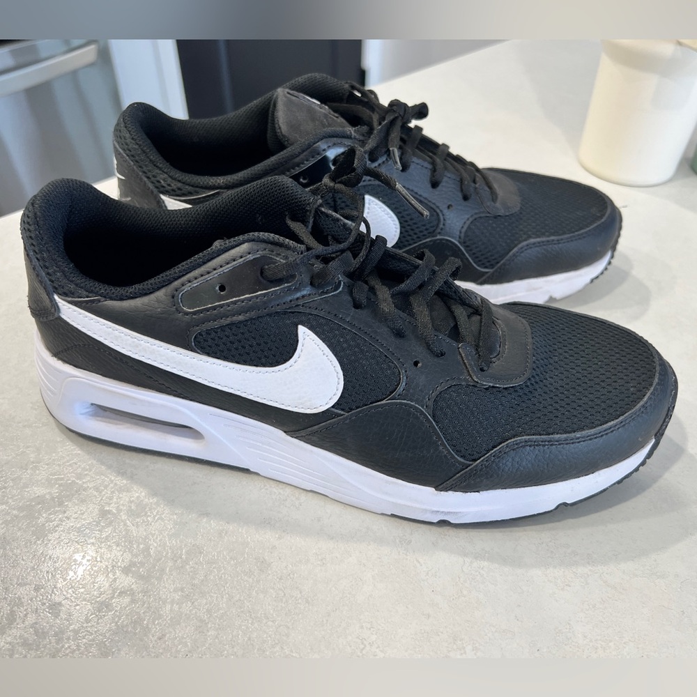 Nike Air Max SC women’s shoe size 11